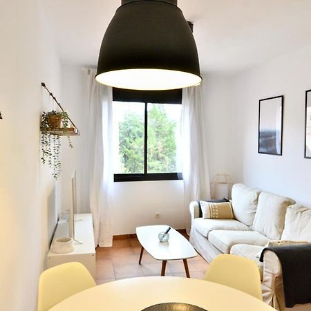 Apartaments La Rambla - L'Arrel - 4 Persones 코르누데야 외부 사진